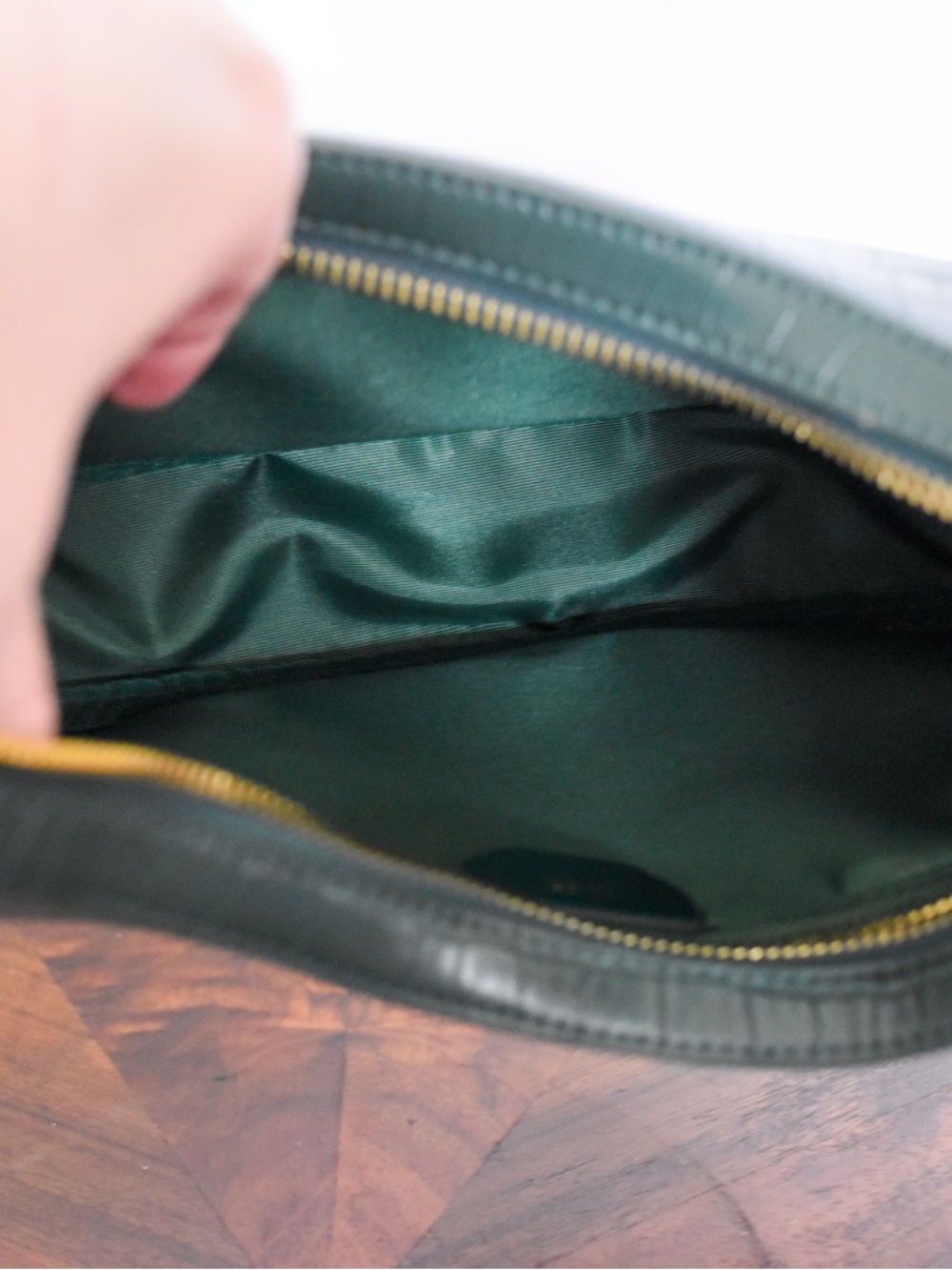JW Pei Green Croc Embossed Shoulder Bag Crescent - Picture 7 of 7
